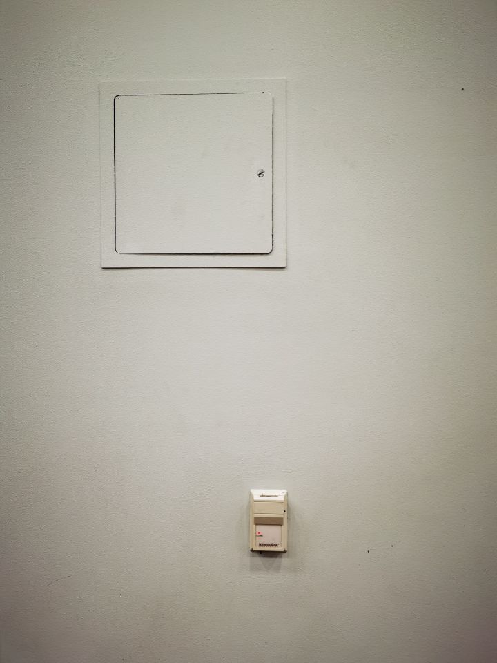 IS THERE AN ACCESS PANEL IN A SHOWER?