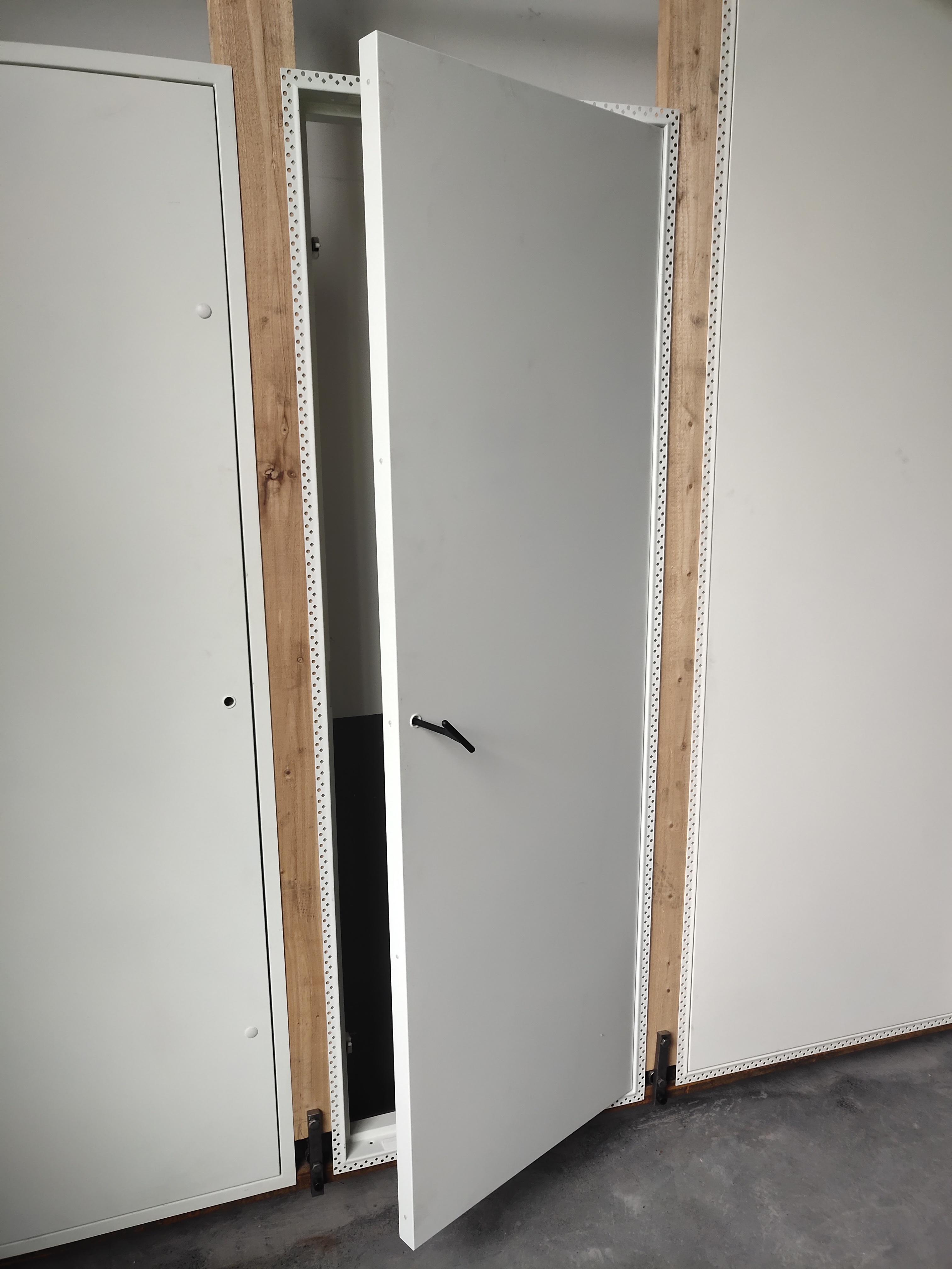 What are the grades of Class A fire doors?