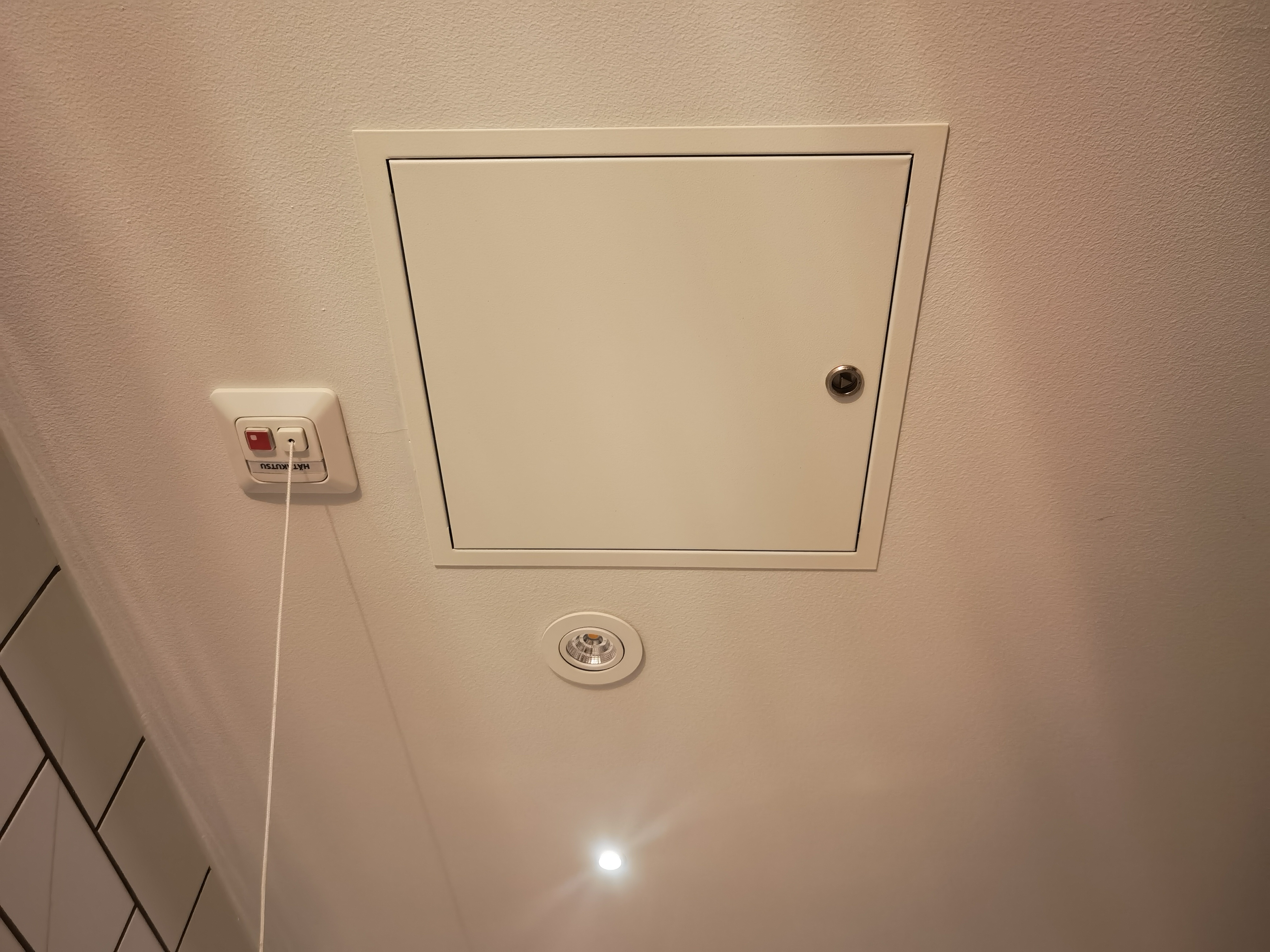 FIND OUT HOW TO CHOOSE THE BEST CRAWLSPACE DOOR FOR INCREASED STORAGE SPACE