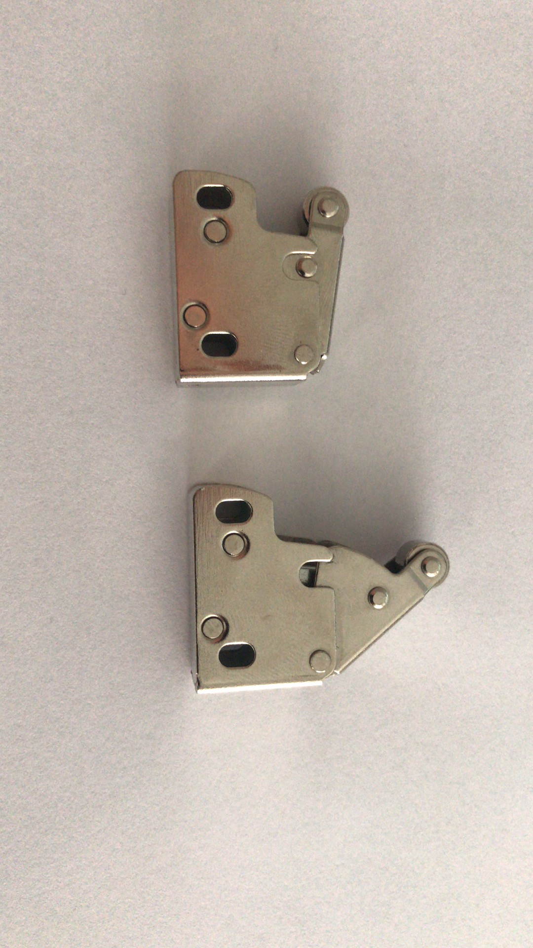 Steel push to open catch 